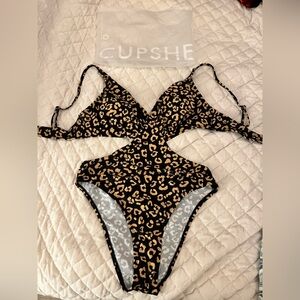 Leopard Print monokini Swimsuit by Cupshe